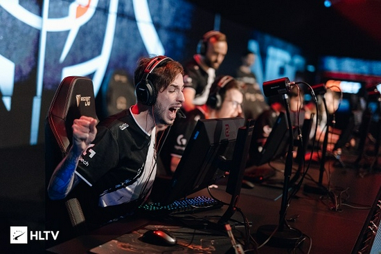 的俱乐部 的俱乐部