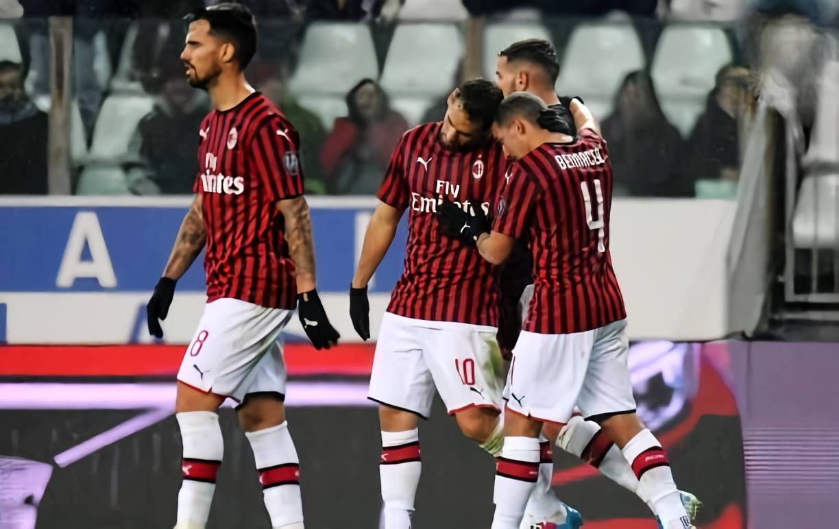 复刻扣篮大 复刻扣篮大