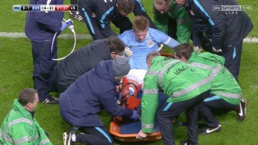 九洞的波动 九洞的波动